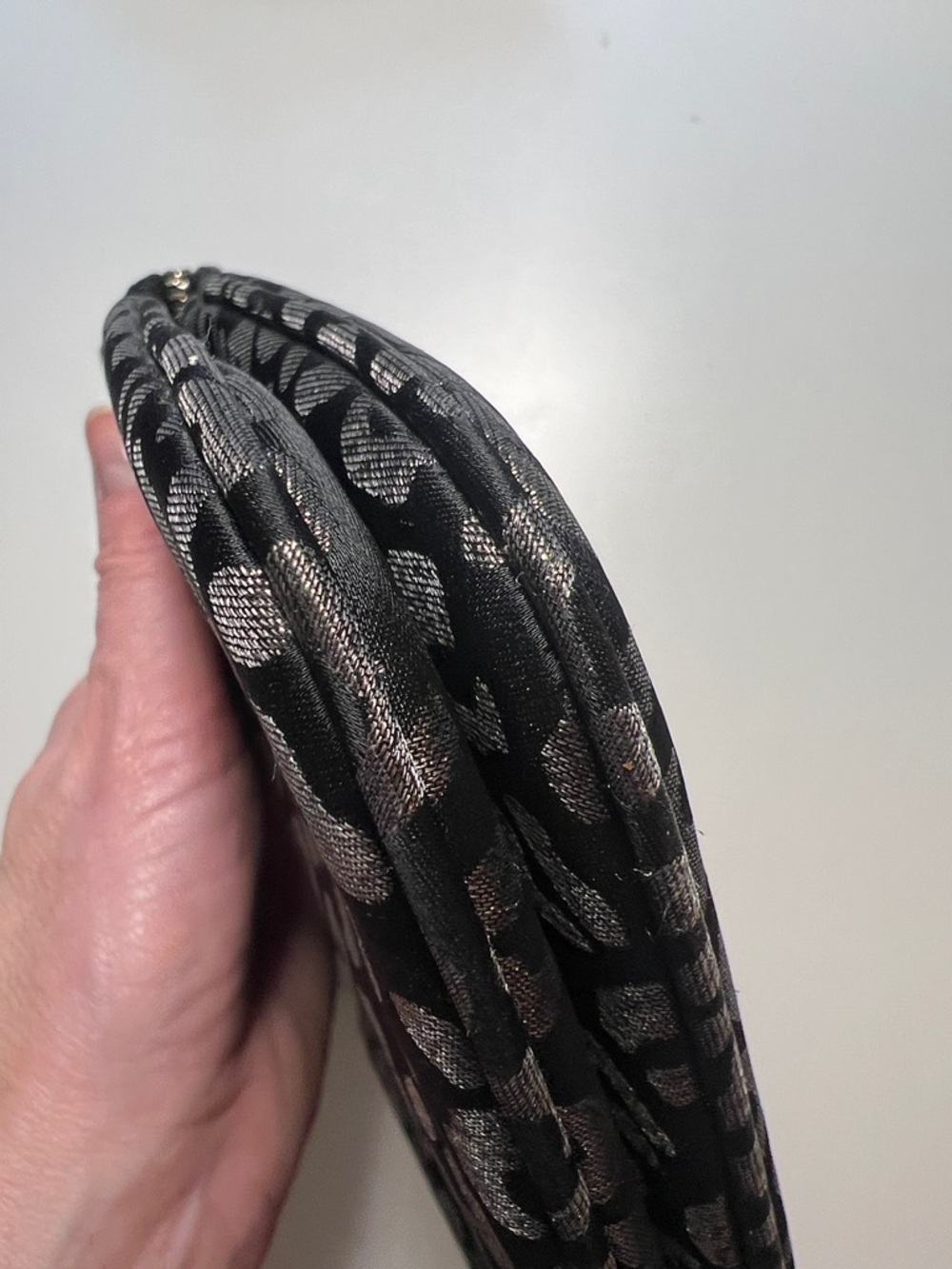 Kate Spade New York Chelsea Medium Wristlet Pouch in leopard sparkle print - Picture 8 of 8